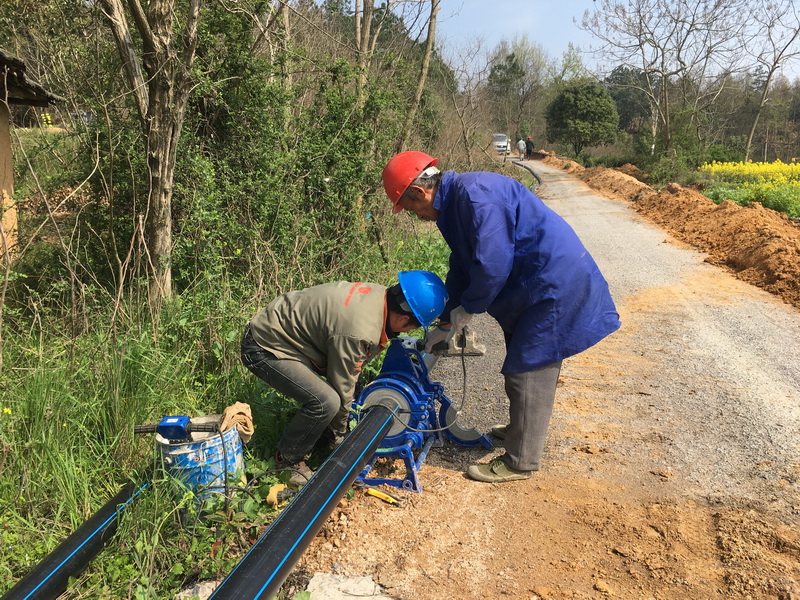 南方筑友紫外线消毒器，清新净水去威胁