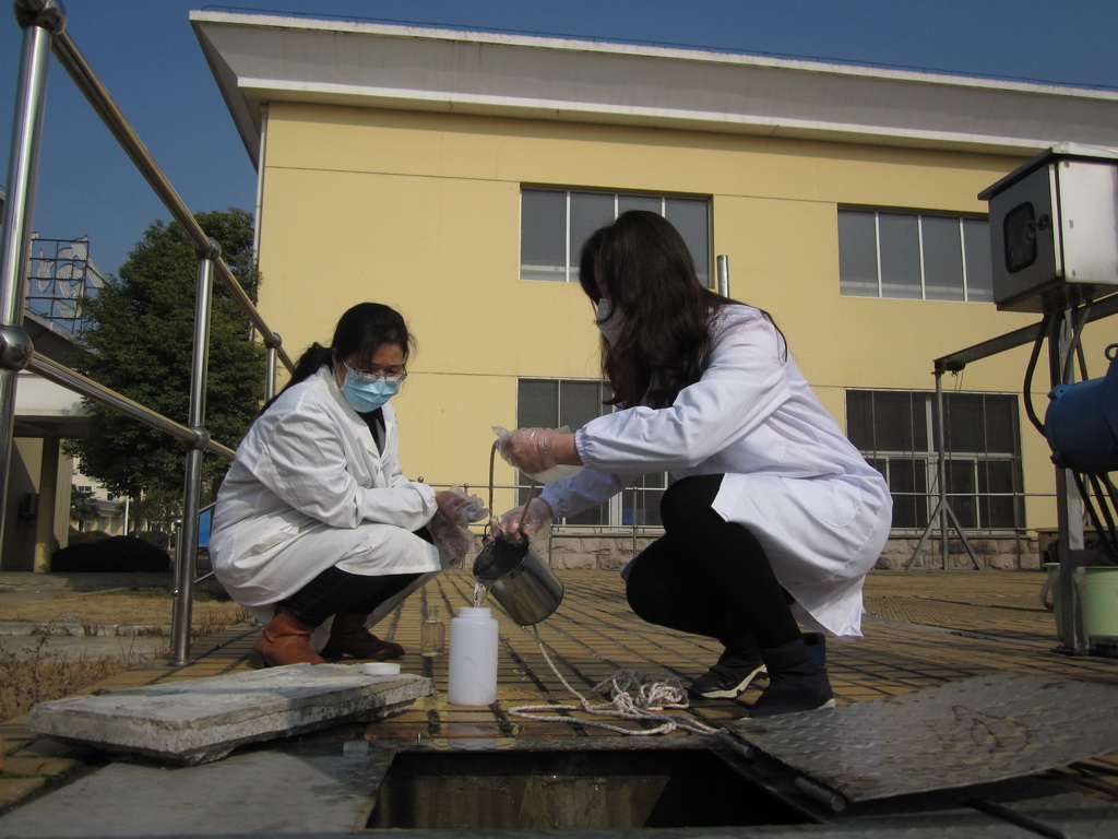 不锈钢水箱新色上市 发现五种给它“变装”方法